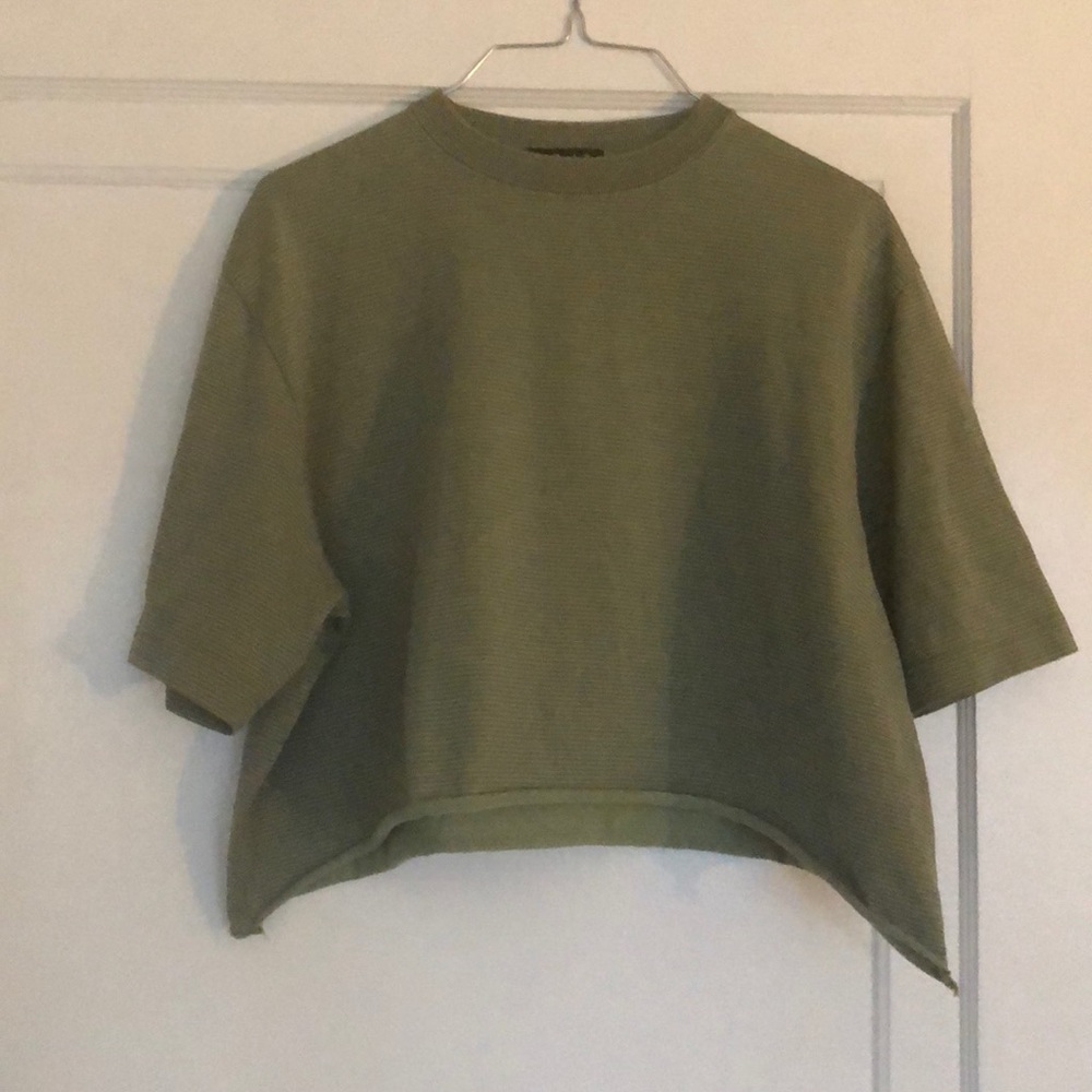 Cropped mock neck tee shirt